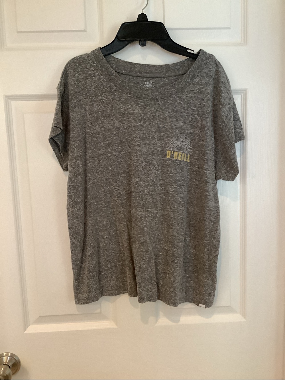 O'Neill Heather Gray Short Sleeve Logo Tee with Subtle Yellow Accent